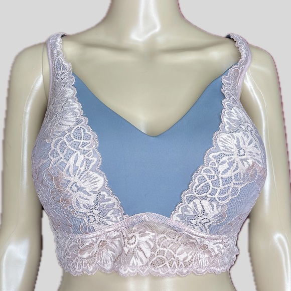 Rhonda Shear Gray Molded Cup Bra With Pink Lace Detail Size 2X - Picture 2 of 6